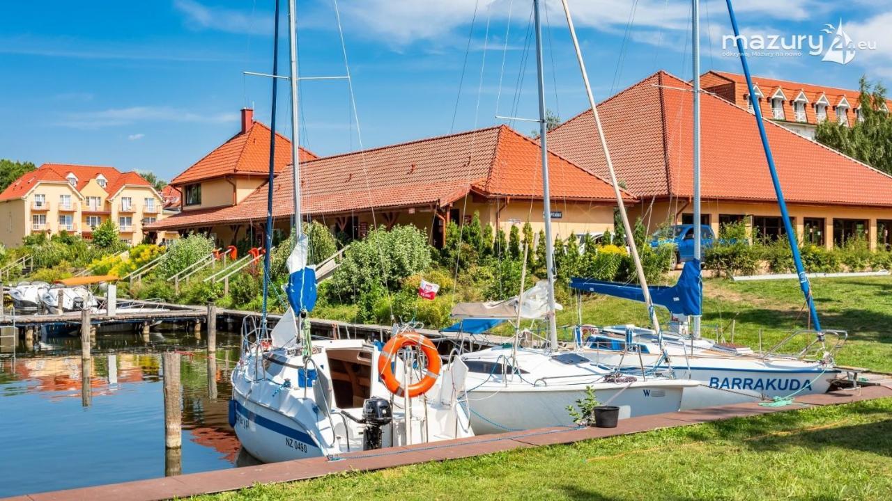 Xoxo Lake House Gizycko Exterior photo