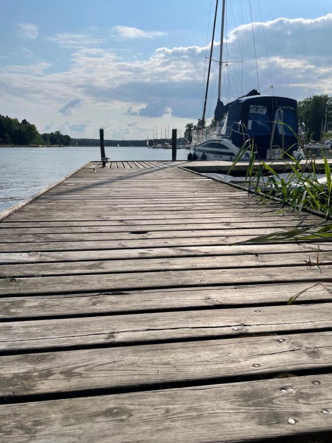 Xoxo Lake House Gizycko Exterior photo